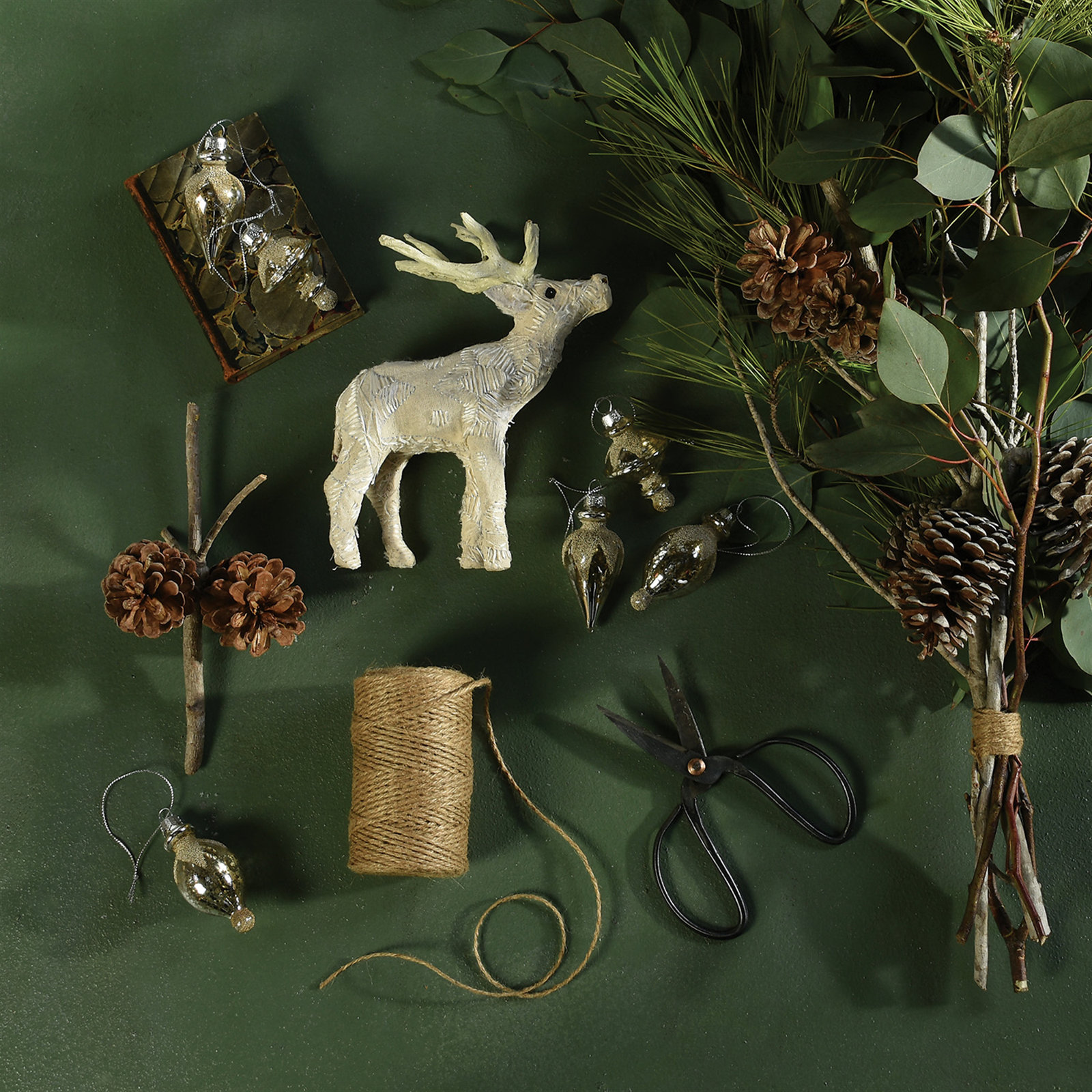 Avaan 3" Glass Finial Ornament