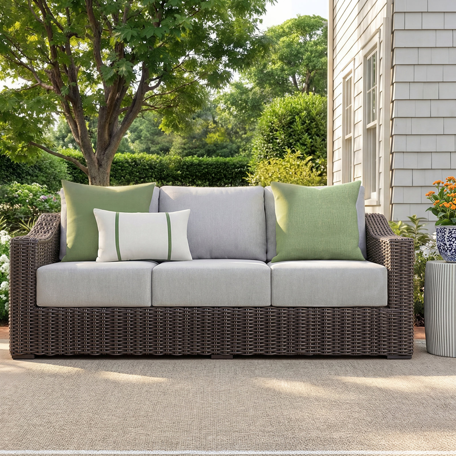Damyanti 92" Patio Sofa, Light Gray