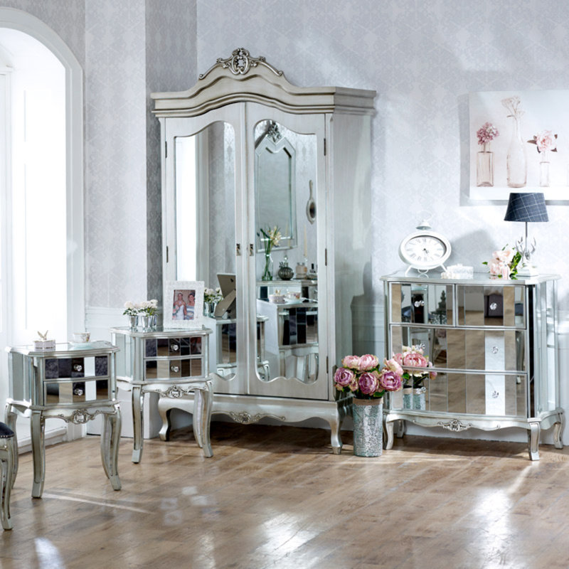 Loyd Piece Bedroom Set