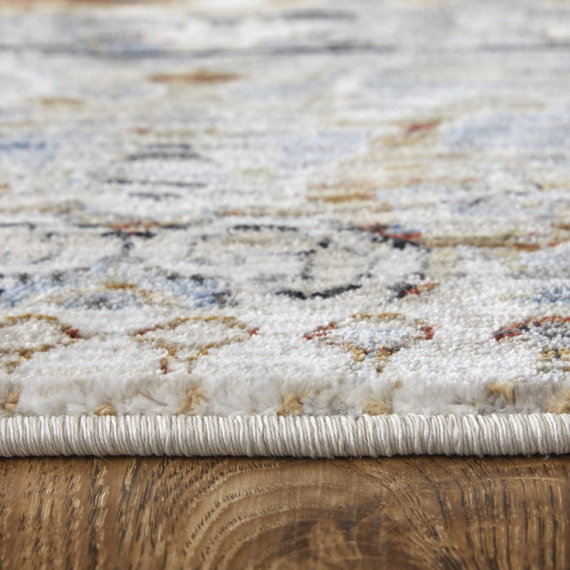 Claymore Performance Oriental Indoor Rug, Rectangle 5' x 7'6"