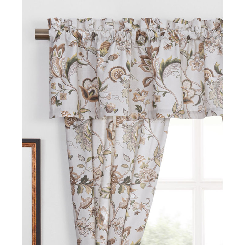 Esmeralda Tailored Valance