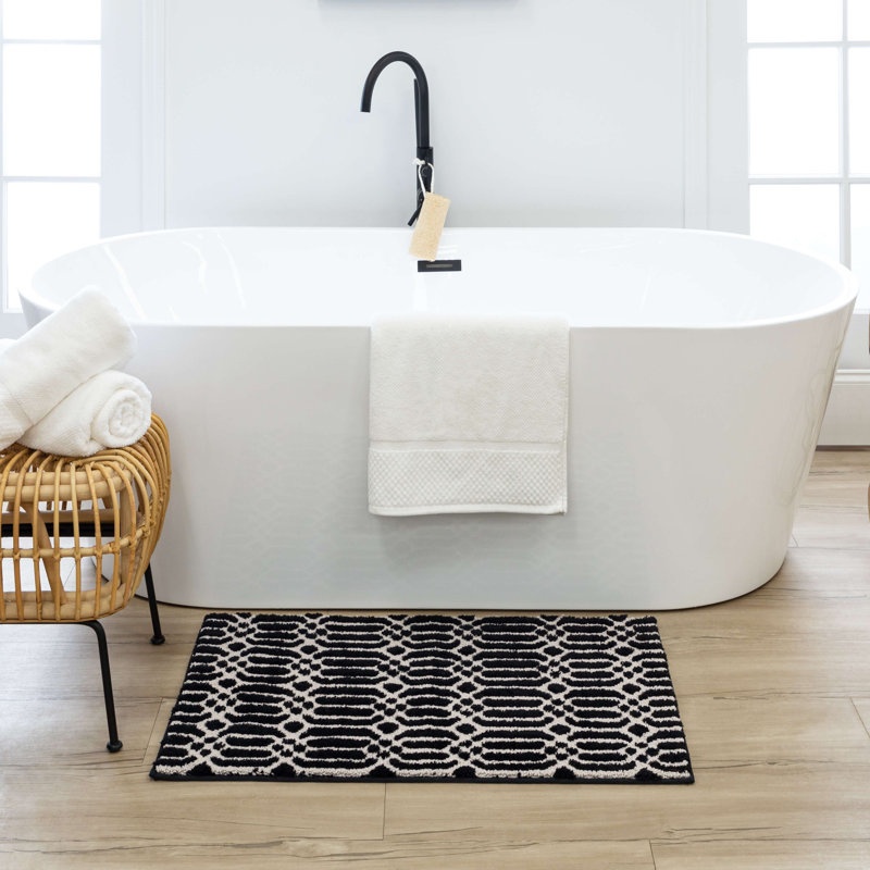 Tapis de bain en tricot géométrique Linkage, Noir / silex, L 20 po x L 34 po