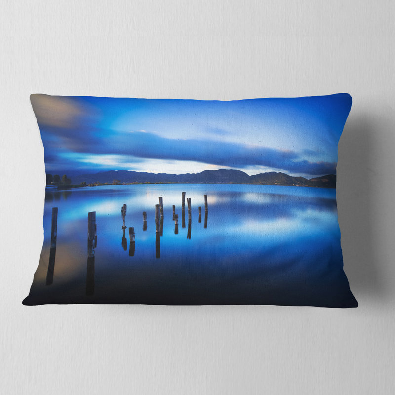 Coussin Blue Lake Sunset with Pier