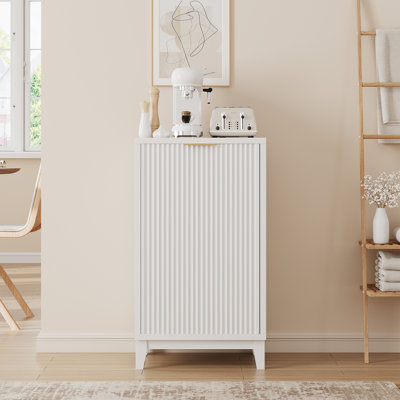 Armoire à poubelle inclinable avec contrôle des odeurs