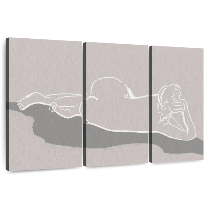 Leisha couchée sur le côté, H 28 po x l 45 po