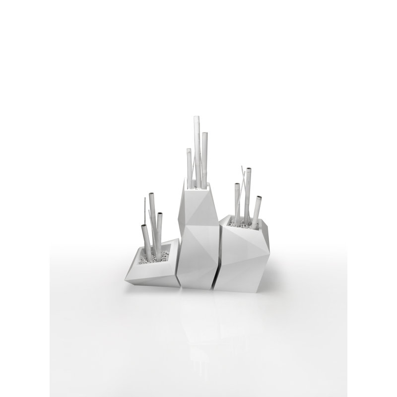 Faz Pot Planter, White, 16.5" H x 23.25" W x 17.75" D