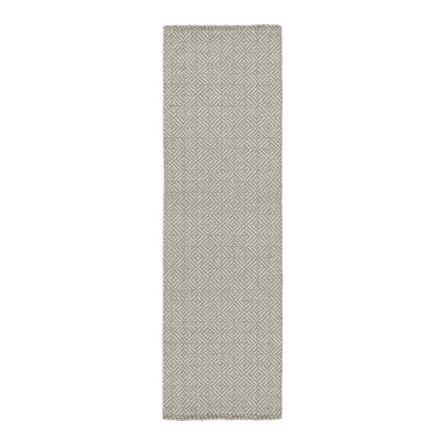 Malynn Solid Colour Jute / Sisal Hand Woven Area Rug