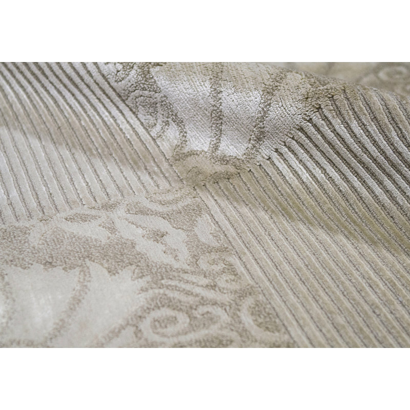 Wool Floral Area Rug