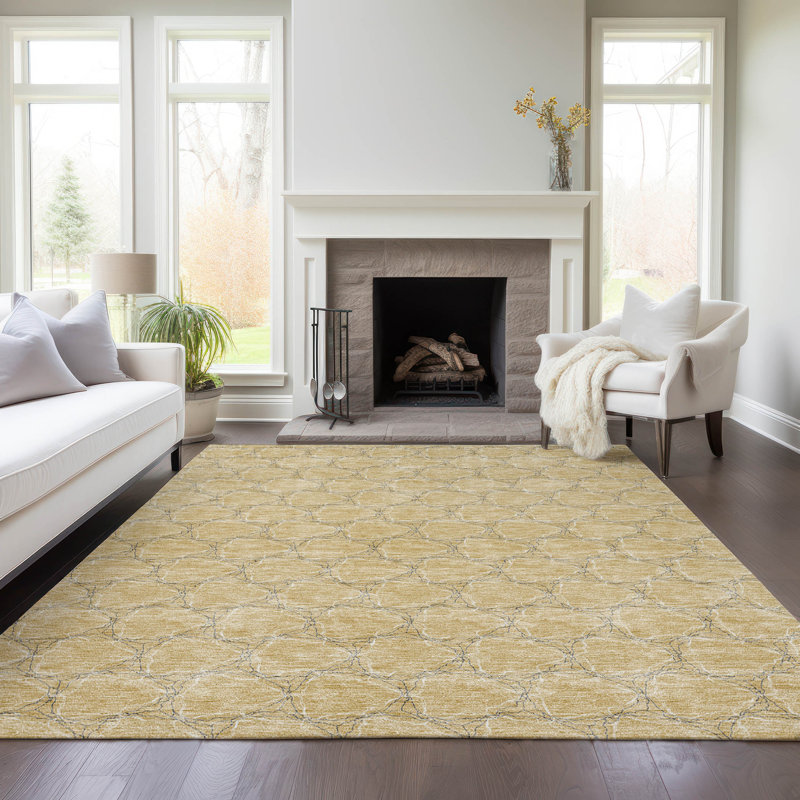 Wheat Geometric Machine-Washable Indoor/Outdoor Rug 2'6" x 3'10"