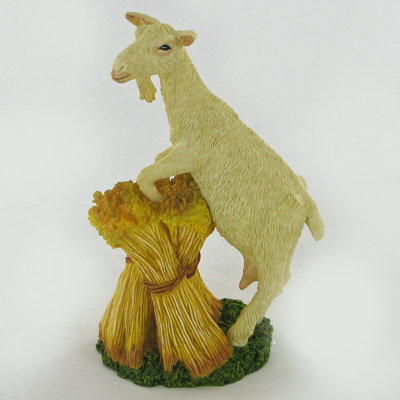 Lugenia Animals Figurines & Sculptures