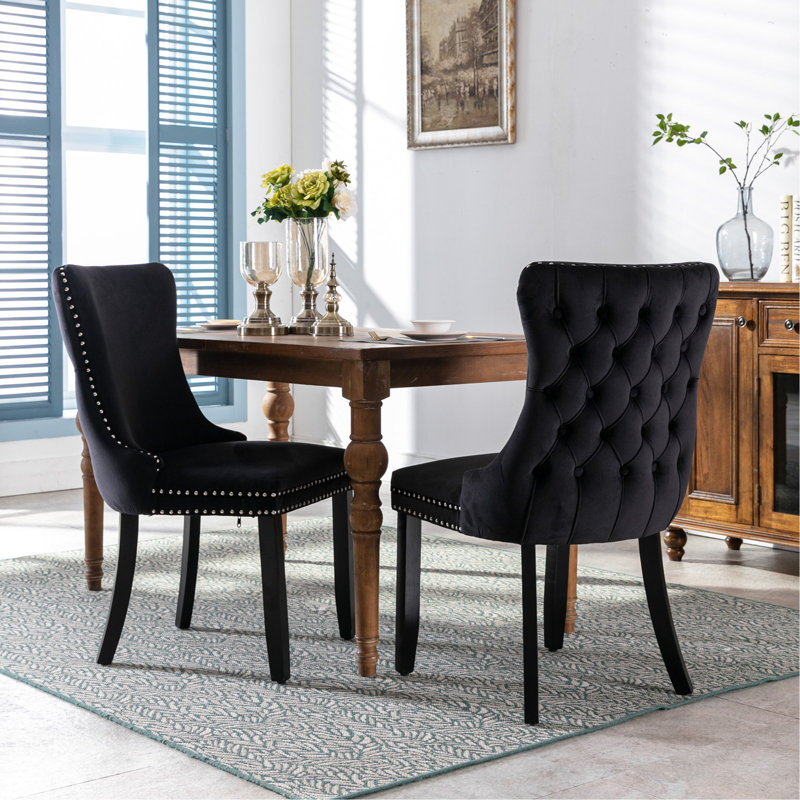 Chaise de salle à manger rembourrée à oreilles avec garniture cloutée et pieds en bois massif, ensemble de 2, noir, KD, Noir