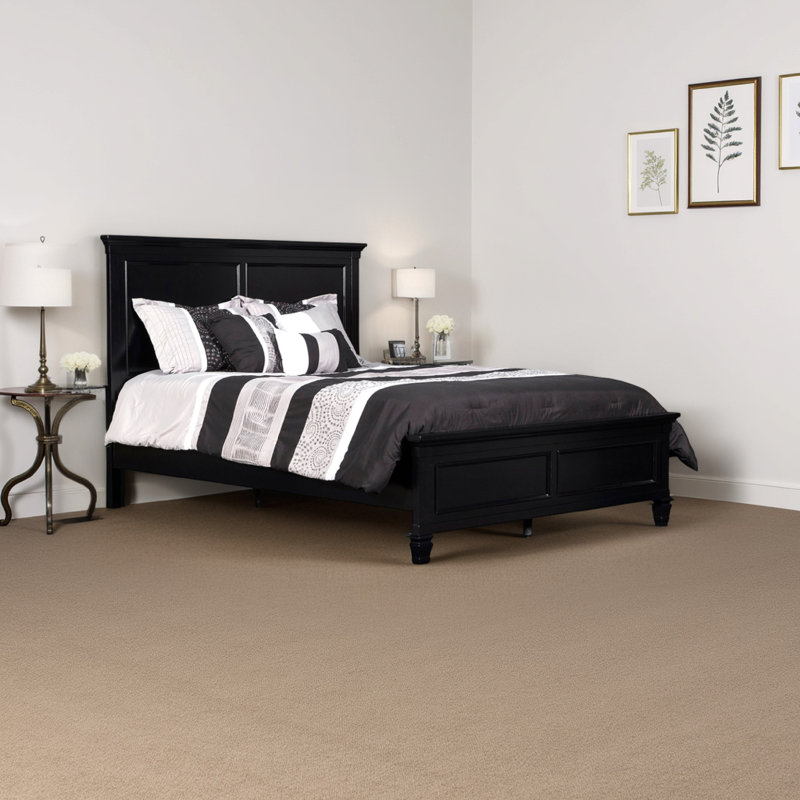 Huybert Platform Bed, Queen, Black