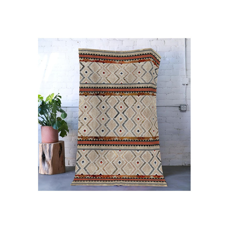 Tapis décoratif beige lavable à la machine, Rectangle 2 pi 4 po x 3 pi 11 po 