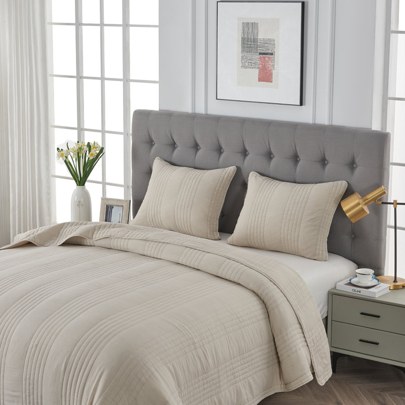 Kosovo Grimshaw 100% Cotton Quilt Set, Queen Quilt + 2 Standard Shams, Light Khaki