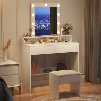 Dressing Table with Mirror