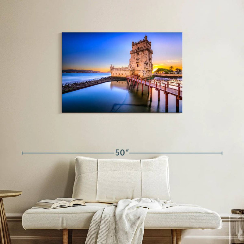 Nicci Tower, 24'' H x 36'' W