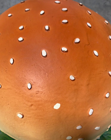 Statue Eilette Cheeseburger, H 14 po x l 14 po x P 14 po