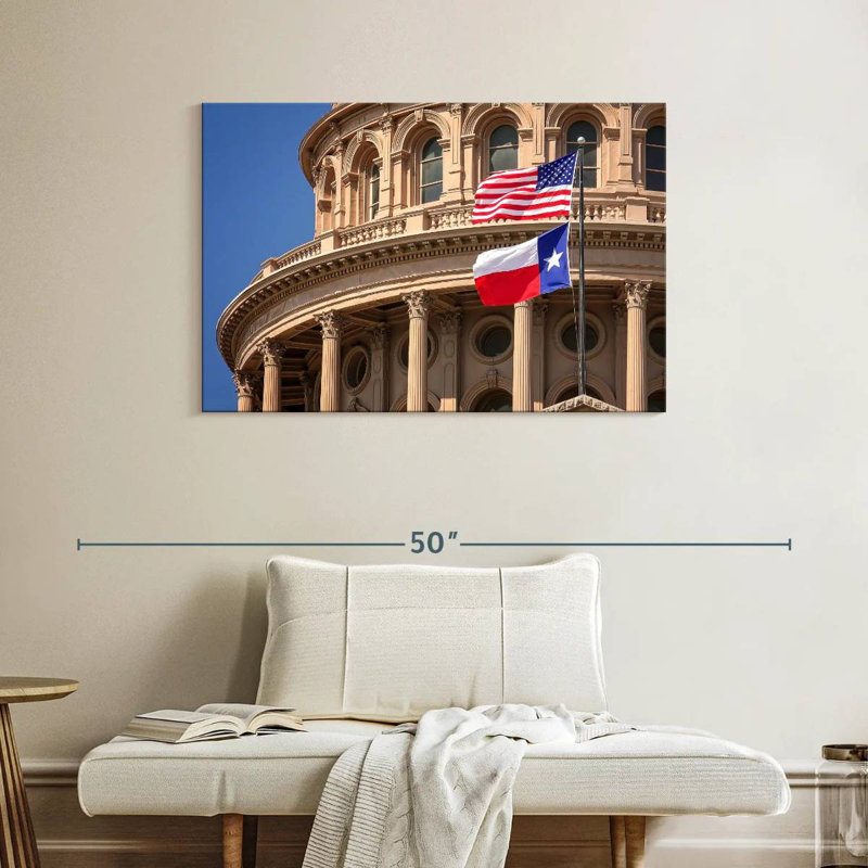 Drapeaux de Nicci au Texas Capitol, H 26 po x l 39 po