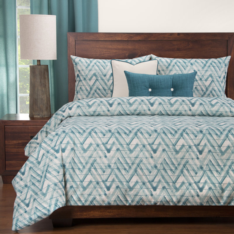 Zephyr Coastal Polyester Chevron / Zig Zag Duvet Cover & Insert, Full Duvet Cover & Insert + 2 Standard Shams