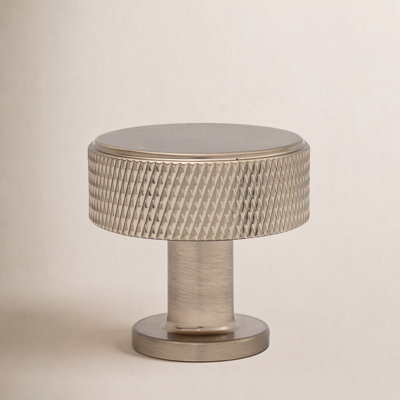 Kent Knurled 1-3/8" Champagne Bronze Round Knob