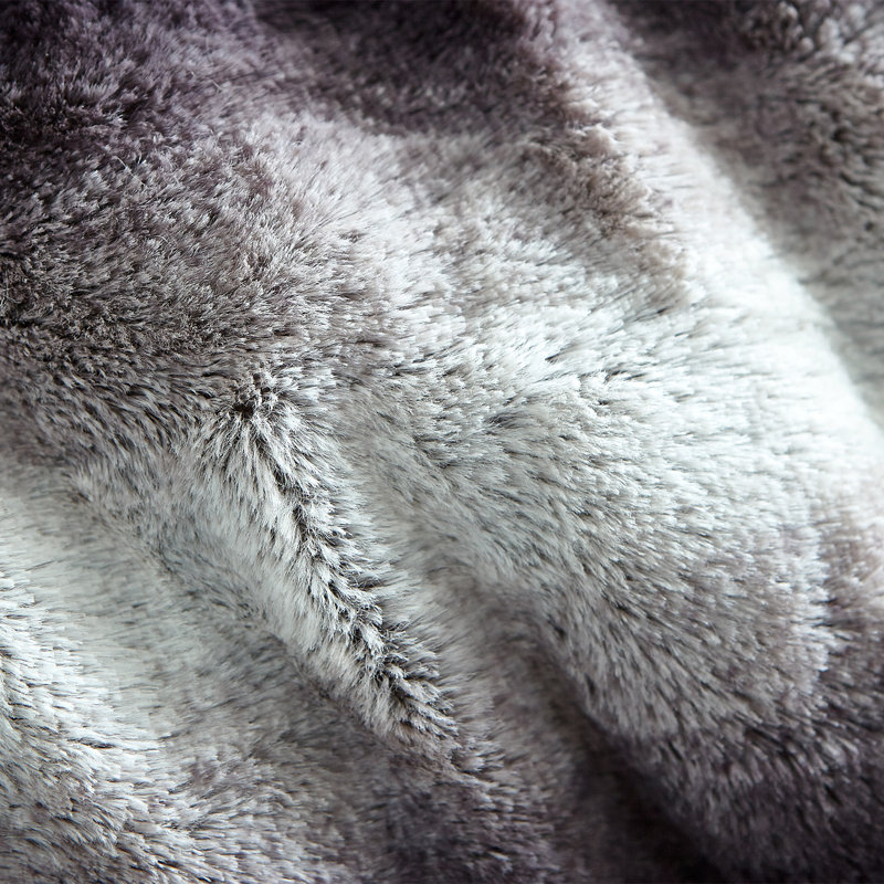 Baffle Box Stitch Striped Comforter, Queen Comforter + 2 Shams 
