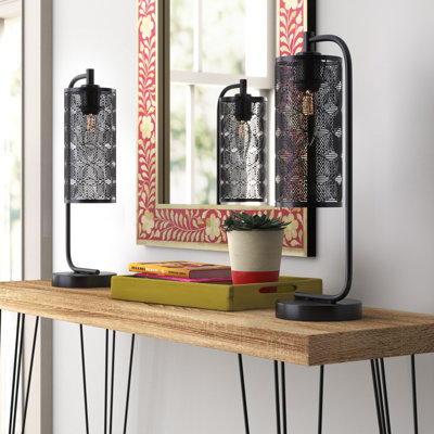 Felten Metal Table Lamp