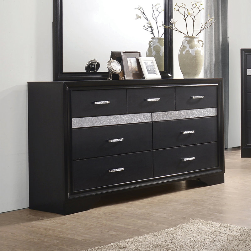 Commode l 62,6 po à 7 tiroirs Elessa, Noir