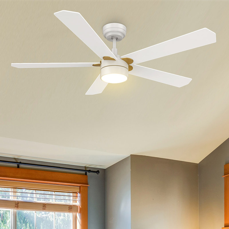 Ventilateur de plafond standard à DEL à 5 pales de 52 po avec télécommande et ensemble d'éclairage inclus Amonni, Blanc