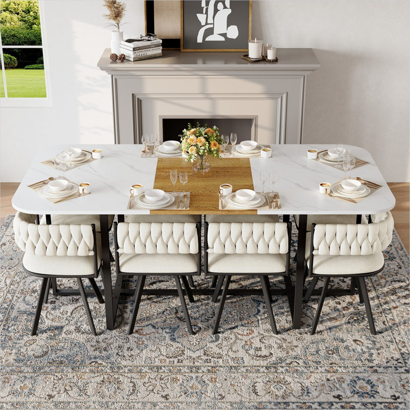 Ensemble repas pour 8 personnes avec table en grain de bois imitation marbre blanc et 8 chaises en velours beige, moderne