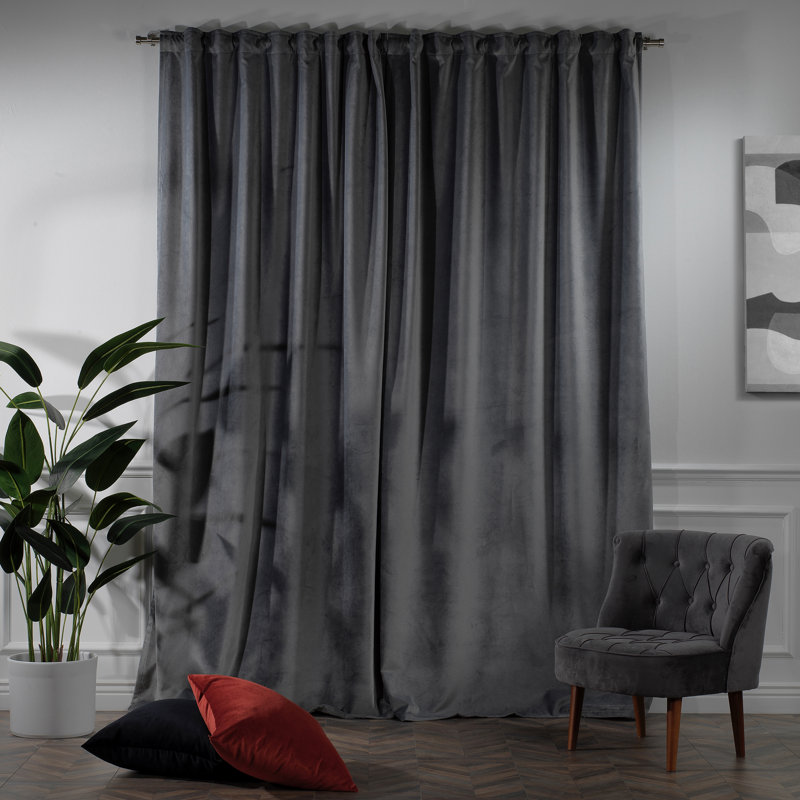 Decorative Double Panel in Matt, Extra Wide X Extra Long, L 52 po x L 108 po, 67 Fer