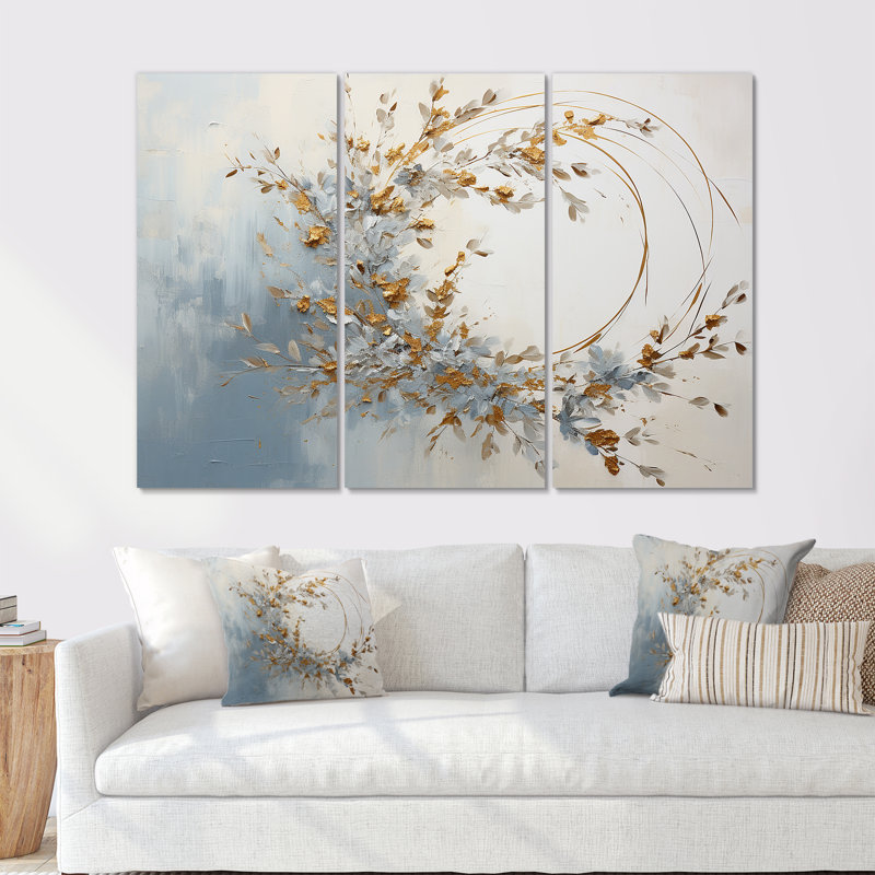 «Blue and Gold Wreath Flower IV - Wreath», ensemble d'art sur toile, Toile tendue, H 40 po x l 60 po x P 1 po