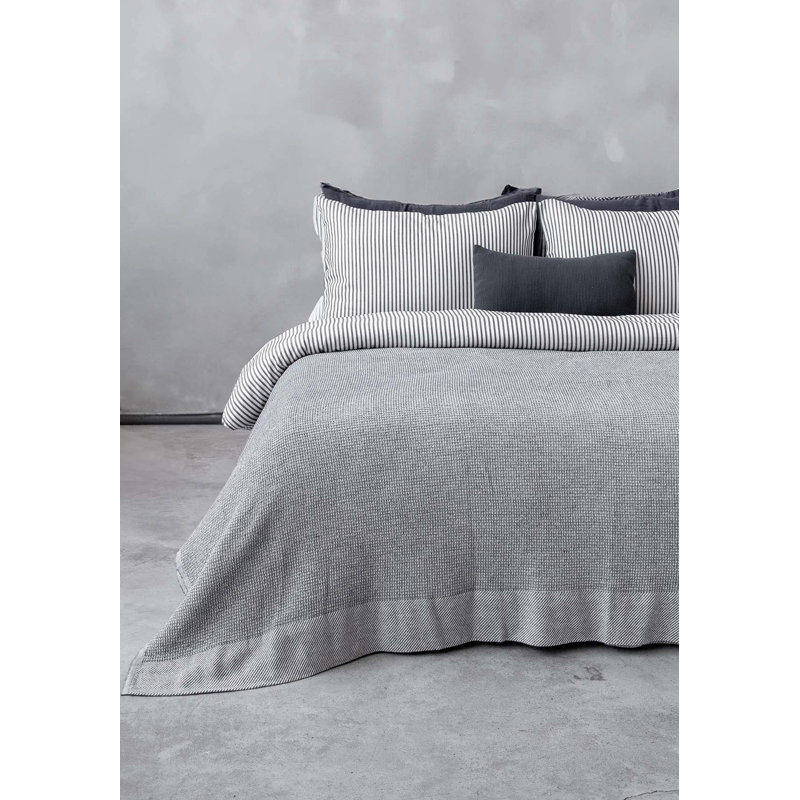 Jeté Pergamon gris, Gris