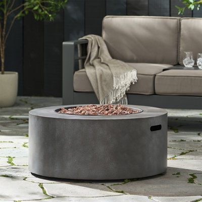 WELLINGTON ROUND IRON FIRE PIT -40