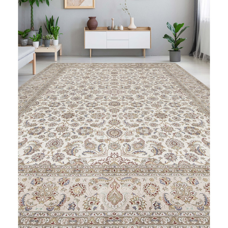 Oriental Area Rug in Ivory