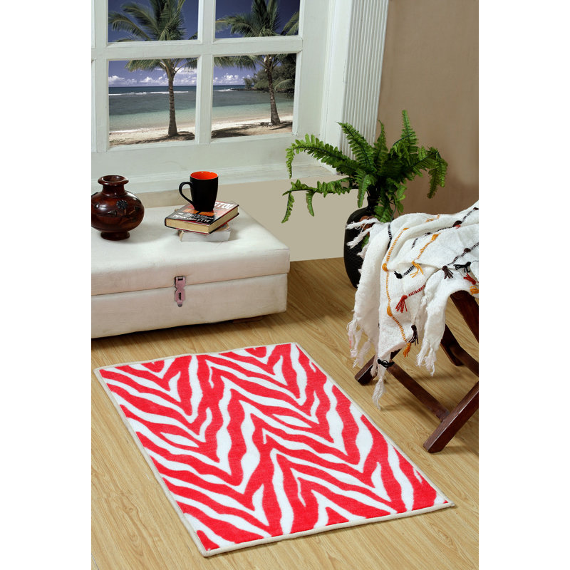 Tapis beige / rouge à imprimé animal, Rectangle 7 pi x 9 pi