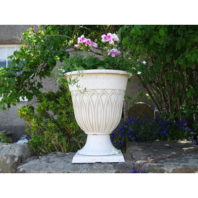 Valenti Urn Planter