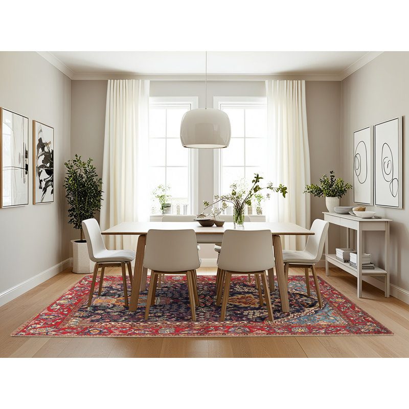 Mills Oriental Indoor Rug, Rectangle 7' x 10'