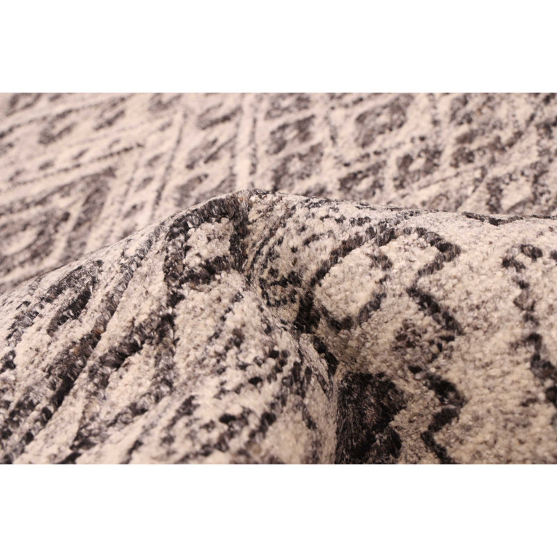 Tapis gris Tangier 4 pi 11 po x 7 pi 9 po