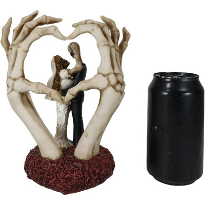 Eilish People Figurines & Sculptures