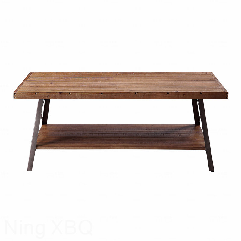 Table basse en chêne patiné avec rangement et cadre noir sablé