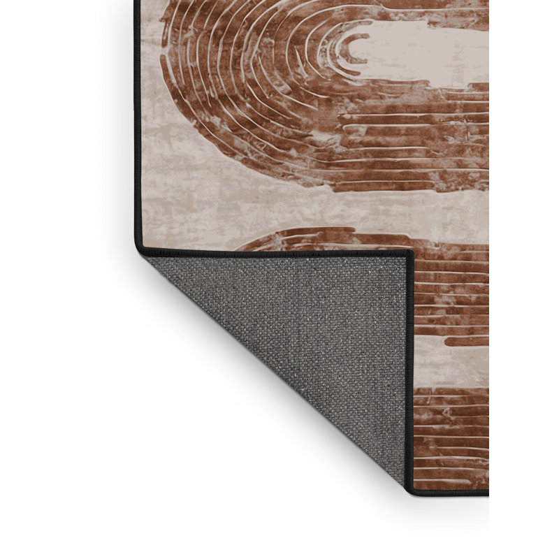 Tapis brun soyeux et moelleux, Carré 5 pi
