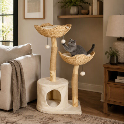 Arbre à chat avec grattoir