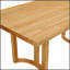 Table de salle à manger en bois massif de 69 pouces avec surface spacieuse, parfaite pour les réunions de famille et les expériences culinaires élégantes.
