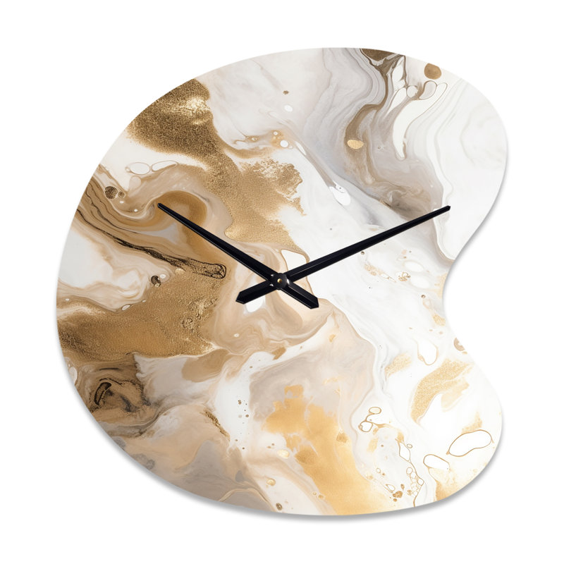 Or et gris A Marble Effect IV - Horloge murale de forme irrégulière en marbre, horloge murale asymétrique en or, Petit