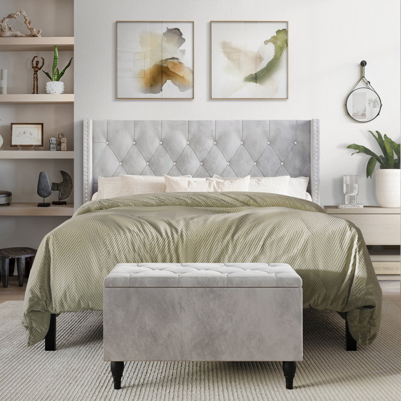 Falaq Solid Wood Piece Bedroom Set, Silver Gray, King