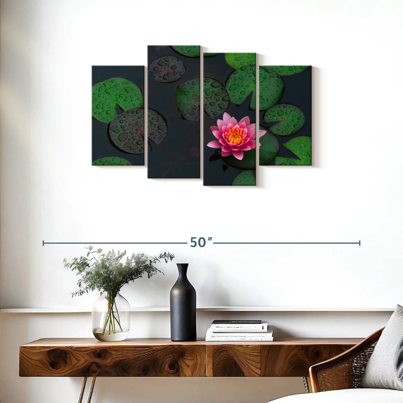 Lotus In The Rain, H 22 po x l 36 po