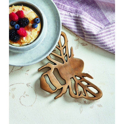 Bee Trivet