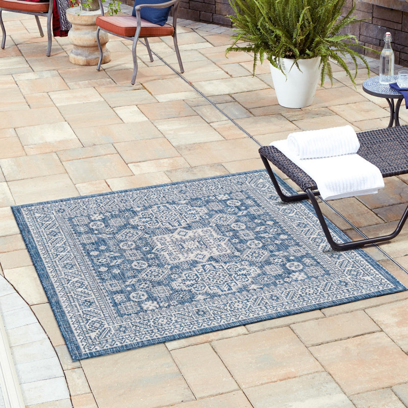 Tapis d'extérieur couleur ivoire, Carré 5 pi 3 po
