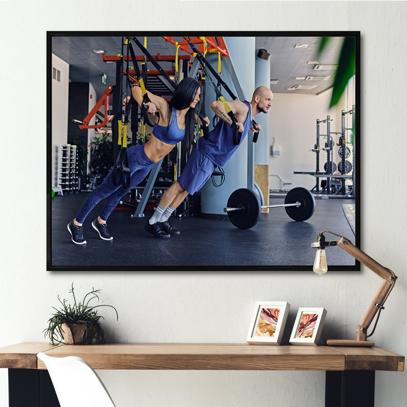 Athlétisme Couple, robes, entraînement sur toile, H 24 po x l 32 po x P 1 po, Cadre flottant noir