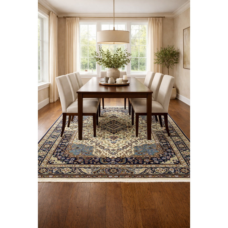 Tapis floral crème en laine noué à la main, Rectangle 4 pi 1 po x 5 pi 10 po